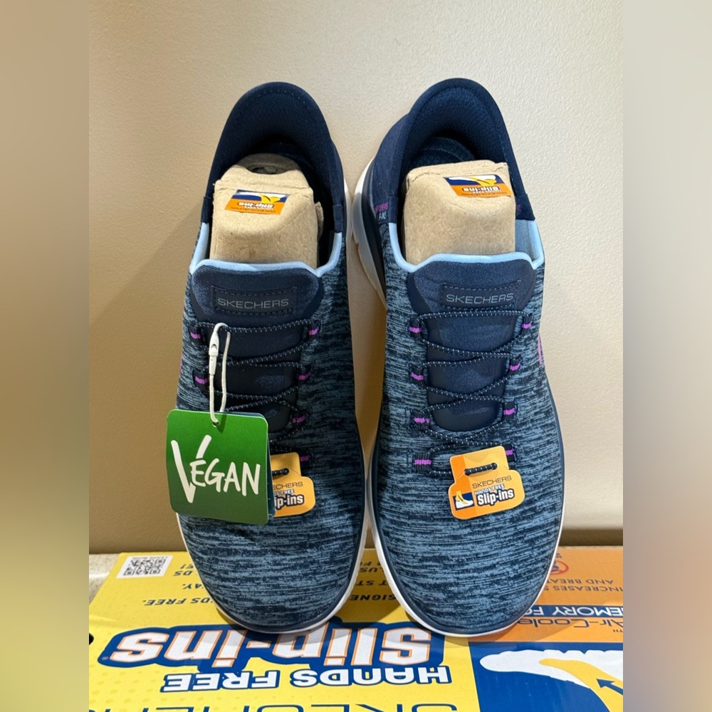 NWT Skechers HANDS FREE Slip Ins SUMMITS Shoes - Picture 12 of 16